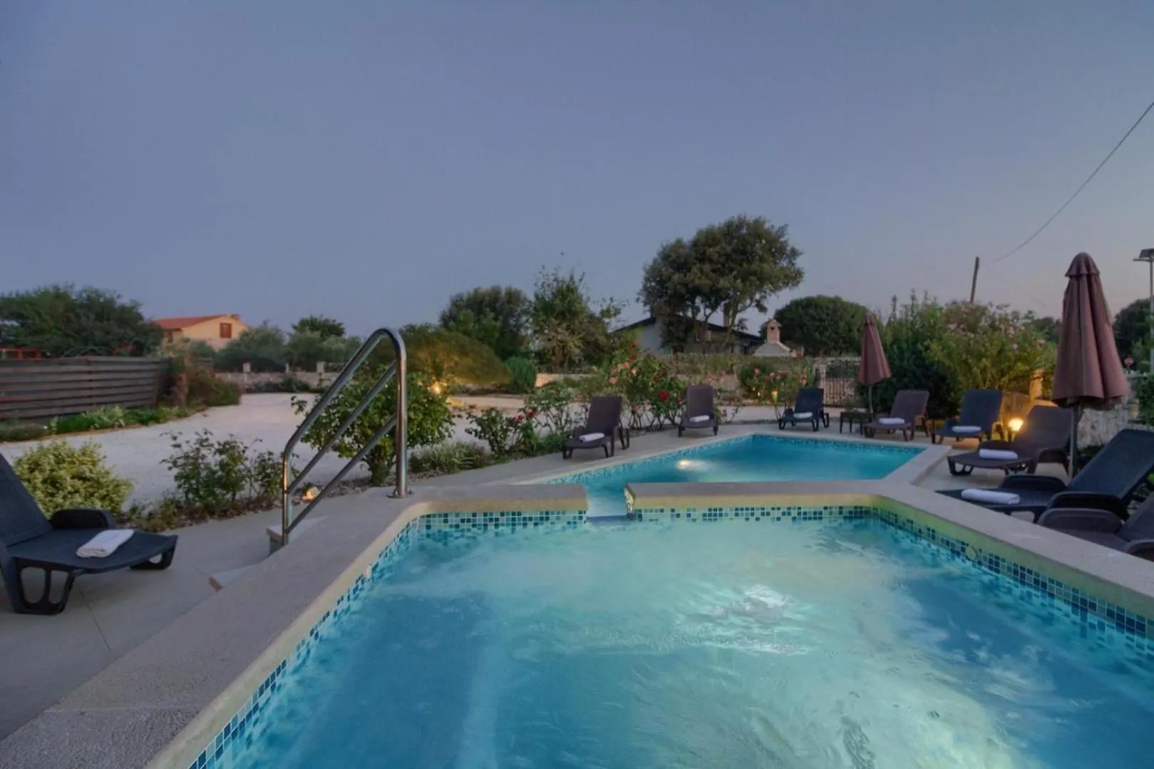 Ferienhaus Mit Privatpool Fuer 12 Personen Ca 150 Qm In Sisan, Istrien Suedkueste Von Istrien