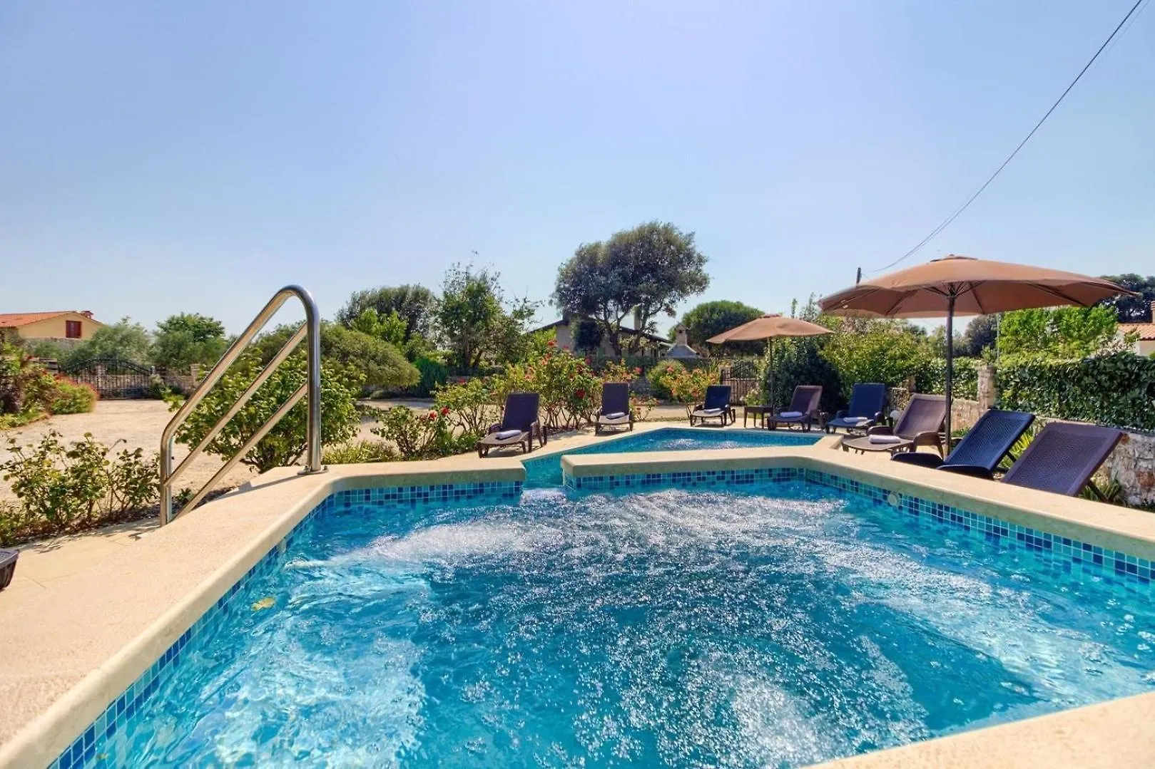 Holiday home Ferienhaus Mit Privatpool Fuer 12 Personen Ca 150 Qm In Sisan, Istrien Suedkueste Von Istrien